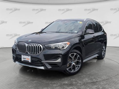 Used 2022 BMW X1 sDrive28i w/ Convenience Package FWD image 3