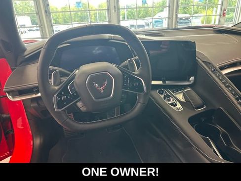 Used 2024 Chevrolet Corvette Stingray Preferred Cpe w/ Z51 Performance Package RWD image 2