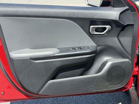 Used 2025 Kia K4 FWD image 13