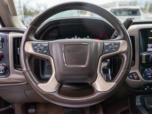 Used 2016 GMC Sierra 2500 Denali w/ Duramax Plus Package image 15