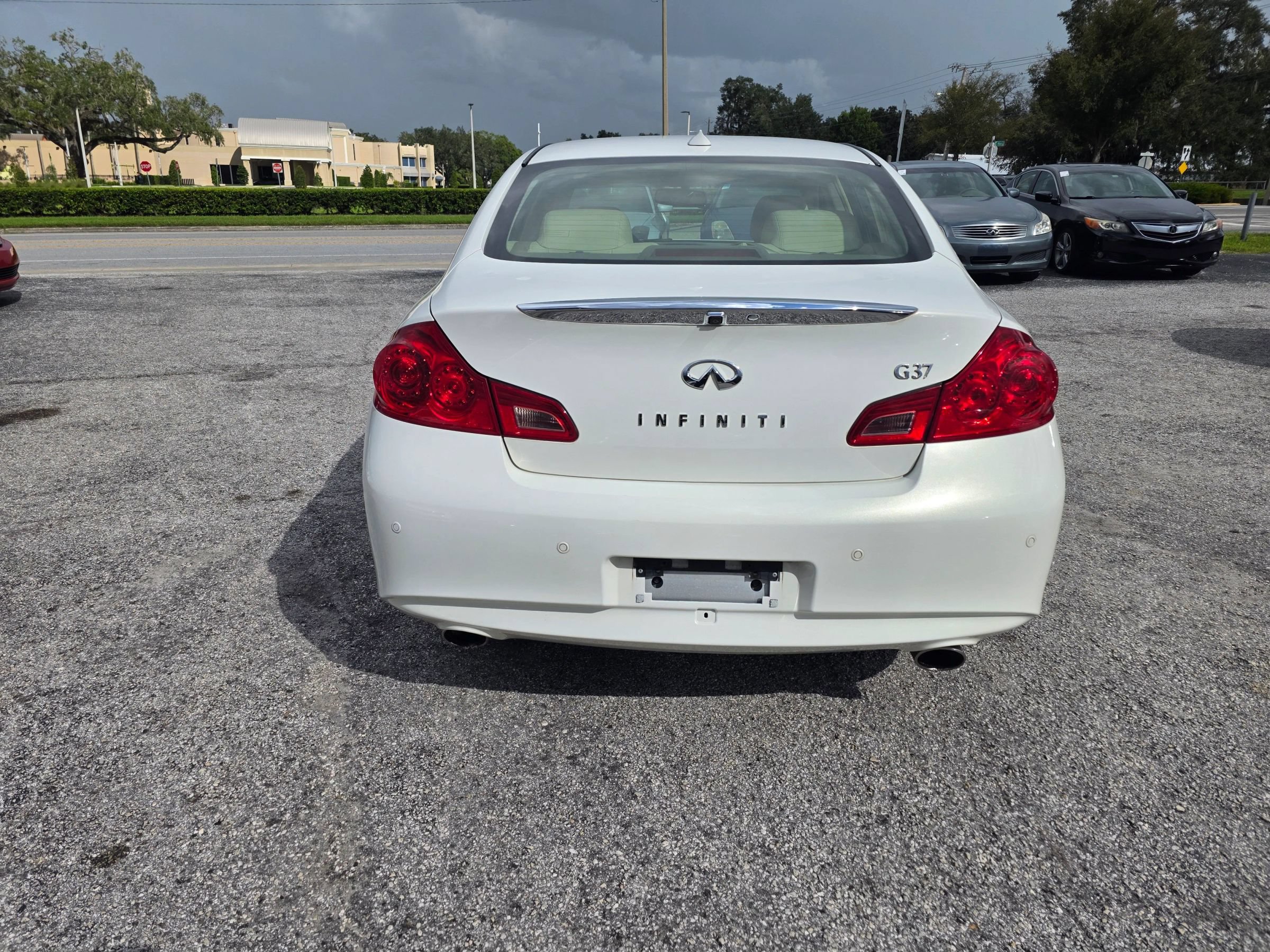 Used 2013 INFINITI G37 Journey w/ Premium Pkg RWD image 8