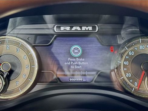 Used 2022 RAM 1500 Limited w/ Body Color Bumper Group image 12