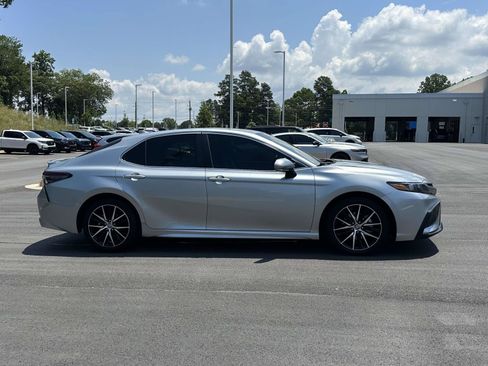 Used 2023 Toyota Camry SE FWD image 26