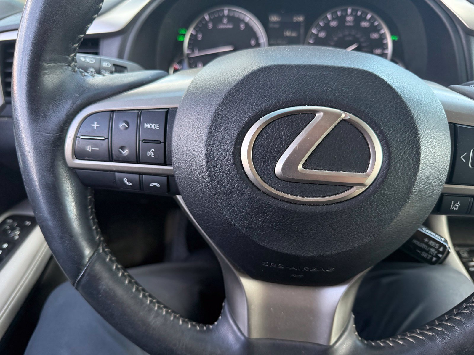 Used 2017 Lexus RX 350 FWD w/ Premium Package image 18