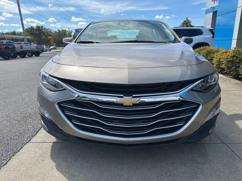 Used 2024 Chevrolet Malibu LT image 4