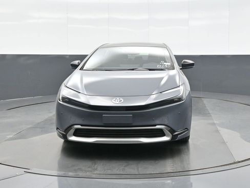 New 2026 Toyota Prius Plug-In Hybrid image 2
