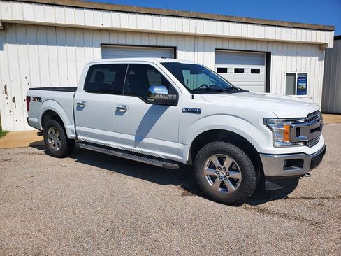 Used 2018 Ford F150 XLT w/ Equipment Group 301A Mid AWD/4WD image 5