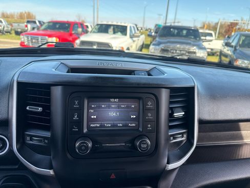 Used 2019 RAM 2500 Big Horn image 16