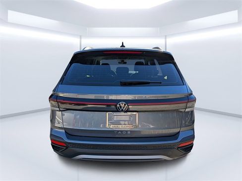 New 2026 Volkswagen Taos S image 4
