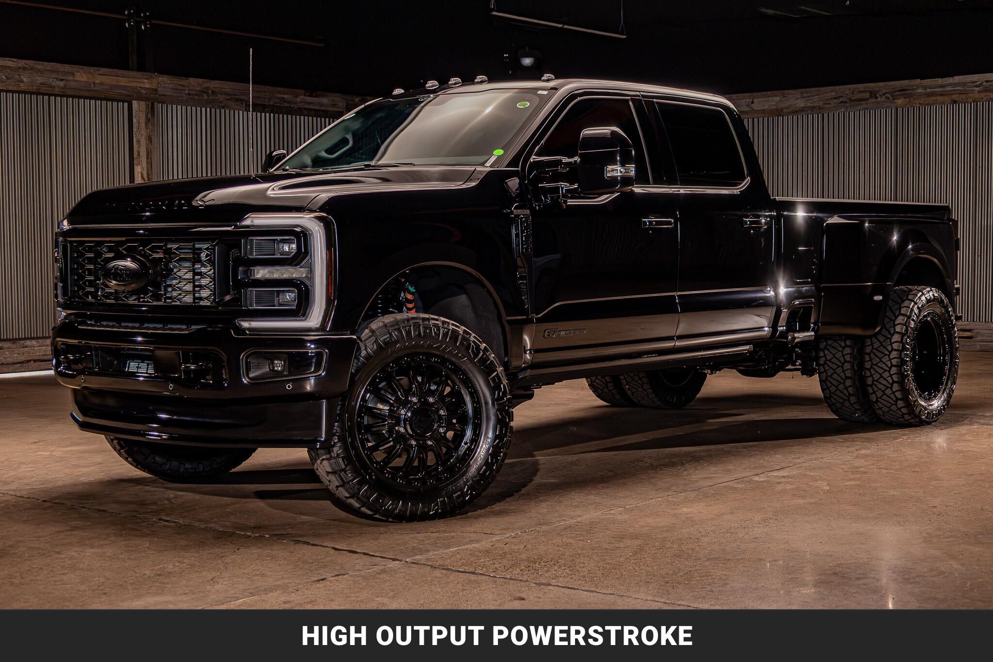 Used 2026 Ford F350 Platinum w/ FX4 Off-Road Package AWD/4WD image 5