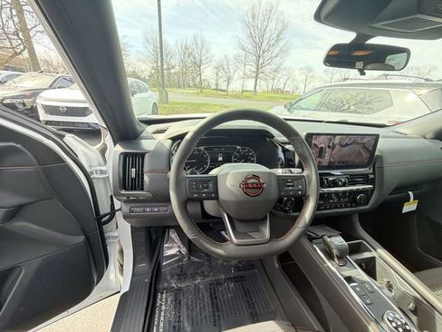 New 2026 Nissan Pathfinder Rock Creek w/ Rock Creek Premium Package AWD/4WD image 14
