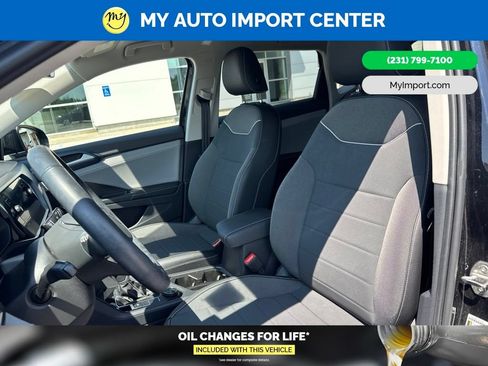 Used 2024 Volkswagen Taos SE AWD/4WD image 14