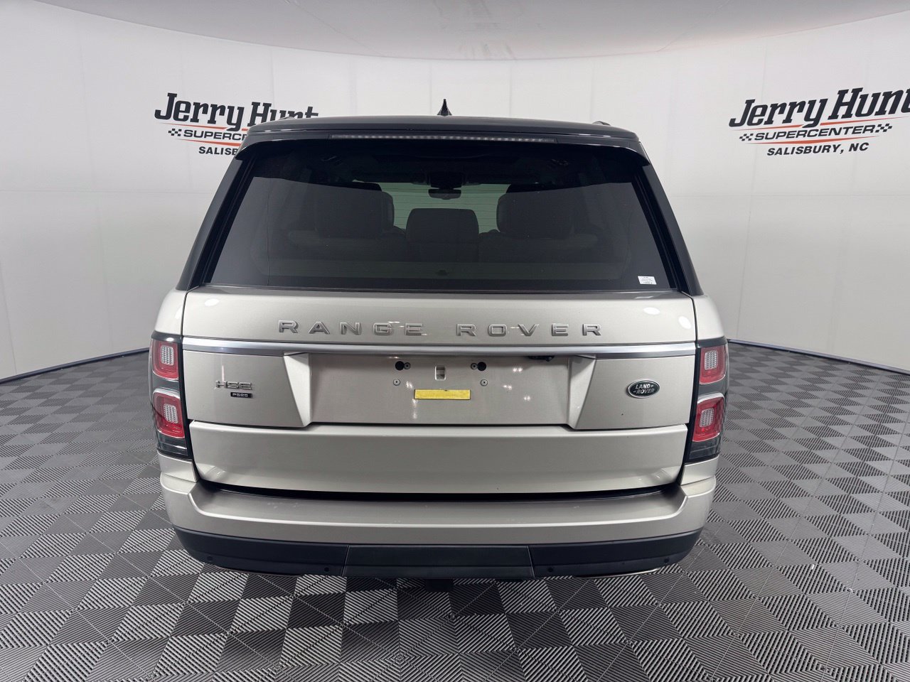 Used 2020 Land Rover Range Rover HSE AWD/4WD image 8