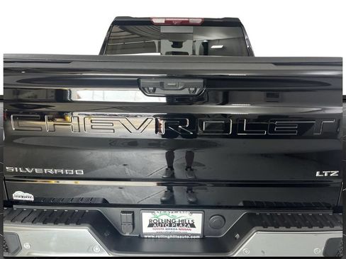 Used 2025 Chevrolet Silverado 1500 LTZ w/ Technology Package AWD/4WD image 46