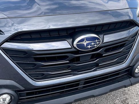 Used 2023 Subaru Outback Premium AWD/4WD image 21