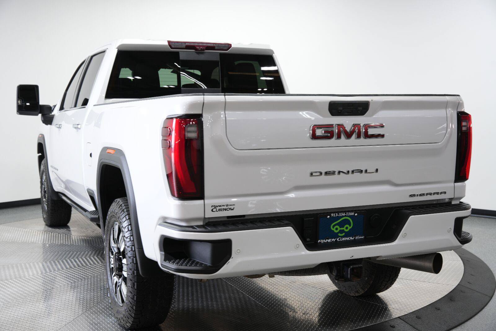 Certified 2024 GMC Sierra 2500 Denali w/ Denali Reserve Package AWD/4WD image 9