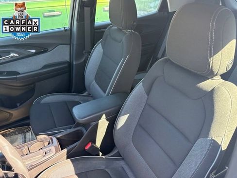 Used 2022 Chevrolet TrailBlazer LS FWD image 6