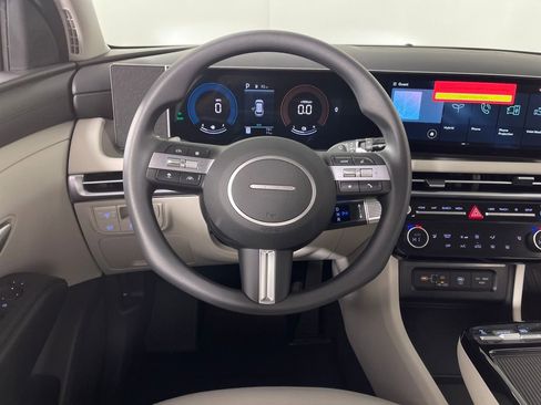 New 2026 Hyundai Tucson SEL image 15