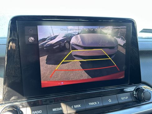 Certified 2024 Kia Forte LXS w/ LXS Technology Package image 25