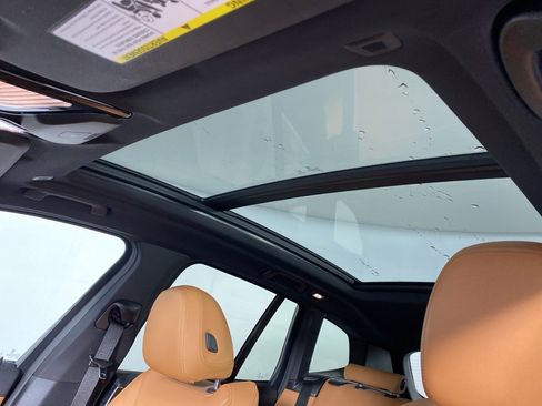 Certified 2024 BMW X3 xDrive30i w/ Convenience Package image 23