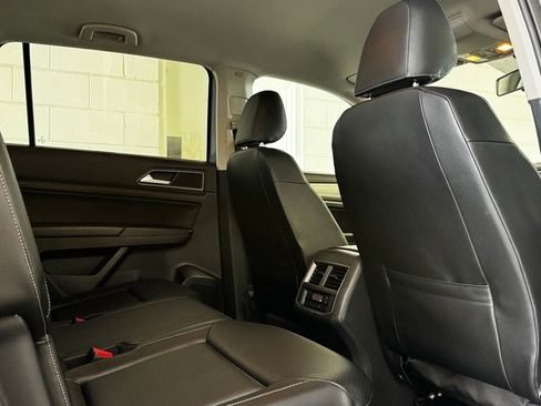 Used 2018 Volkswagen Atlas SE AWD/4WD image 9