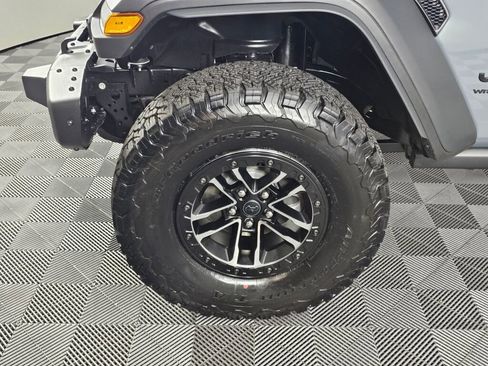 New 2026 Jeep Wrangler Unlimited Rubicon 392 w/ Quick Order Package 27X Moab AWD/4WD image 9