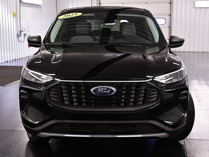 New 2025 Ford Escape Active w/ Cold Weather Package