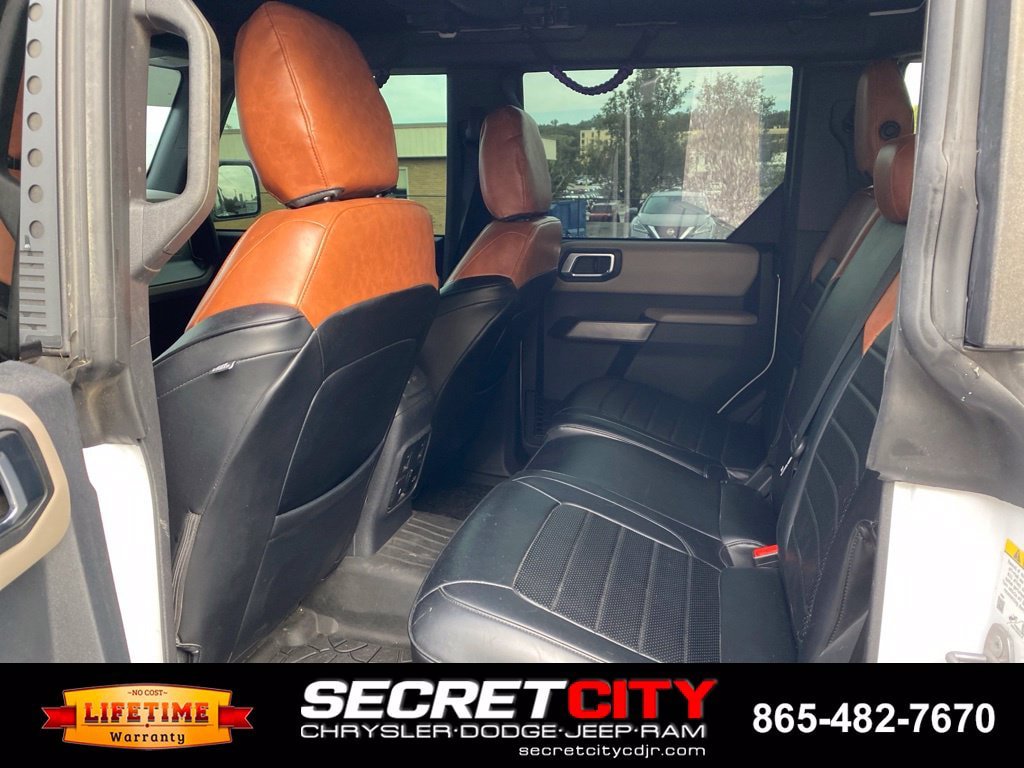 Used 2023 Ford Bronco Wildtrak AWD/4WD image 11