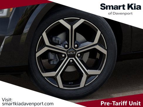 New 2025 Kia Niro EX Touring image 9