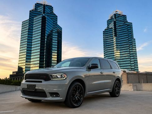 Used 2020 Dodge Durango GT w/ Blacktop Package AWD/4WD image 1