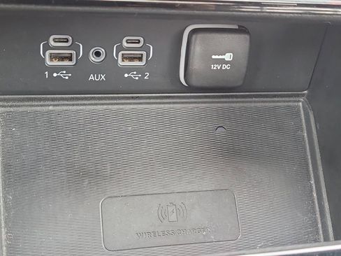 Certified 2024 Jeep Grand Cherokee L Altitude AWD/4WD image 30