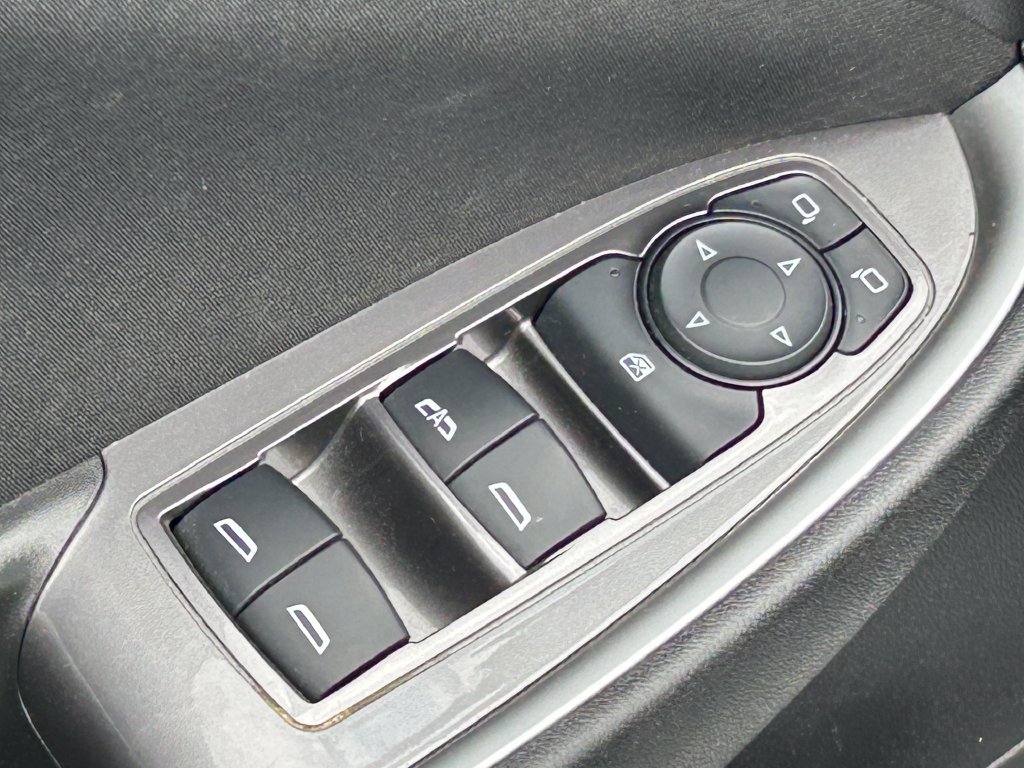 Used 2024 Chevrolet Malibu LT FWD image 27