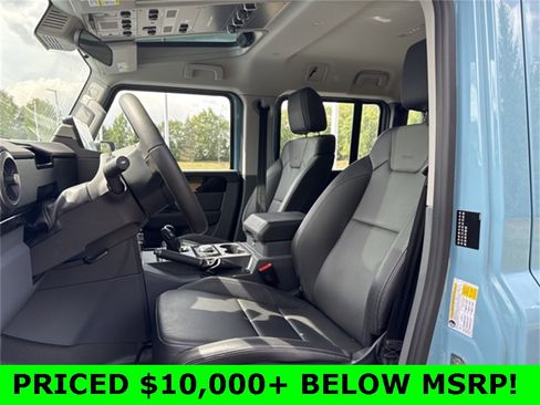 Used 2024 INEOS Grenadier Fieldmaster Edition image 23