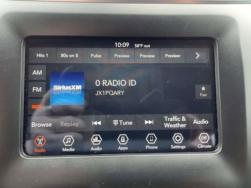 Used 2019 Jeep Cherokee Latitude w/ Popular Appearance Group image 23