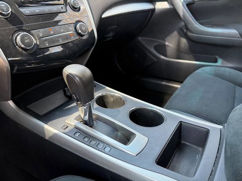 Used 2015 Nissan Altima 2.5 S w/ Power Driver Seat Package FWD image 22