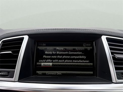 Used 2014 Mercedes-Benz GL 450 4MATIC image 17