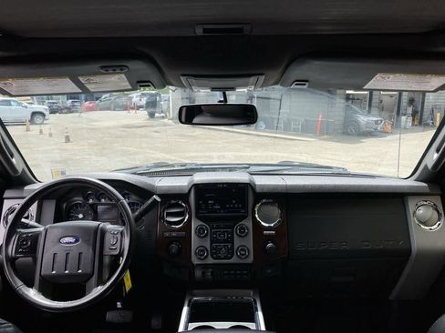 Used 2013 Ford F350 Lariat w/ Lariat Ultimate Pkg AWD/4WD image 12