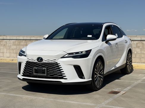 New 2026 Lexus RX 350 w/ Convenience Package AWD/4WD image 4