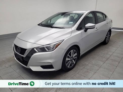 Used 2020 Nissan Versa SV FWD image 1
