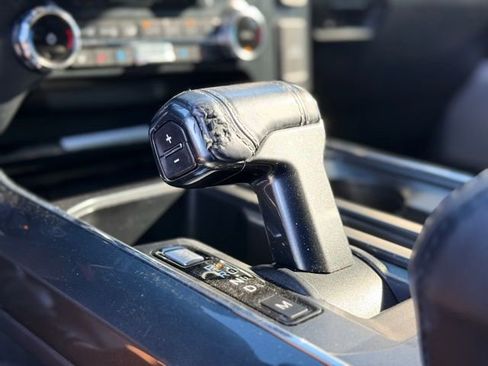 Used 2022 Ford F150 Lariat w/ Equipment Group 502A High image 22