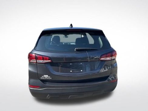 Used 2022 Chevrolet Equinox LS image 5