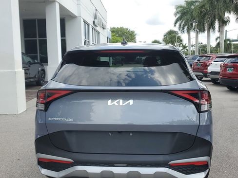 Used 2023 Kia Sportage EX FWD image 13