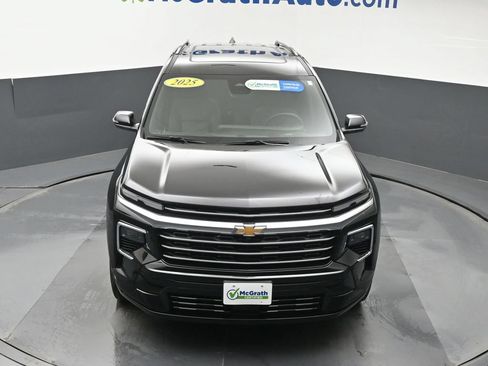 Used 2025 Chevrolet Traverse High Country w/ LPO, Floor Liner Package AWD/4WD image 29