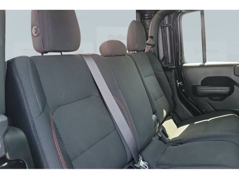 Used 2021 Jeep Gladiator Rubicon AWD/4WD image 20
