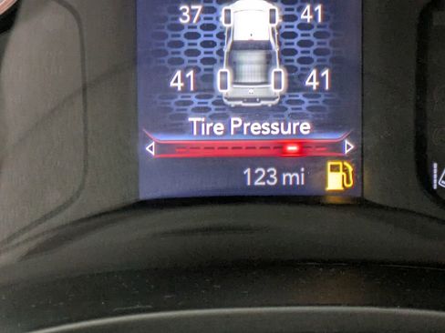 Used 2025 RAM 1500 Big Horn image 19