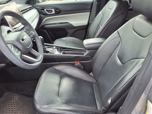 Certified 2023 Jeep Compass Limited image 12