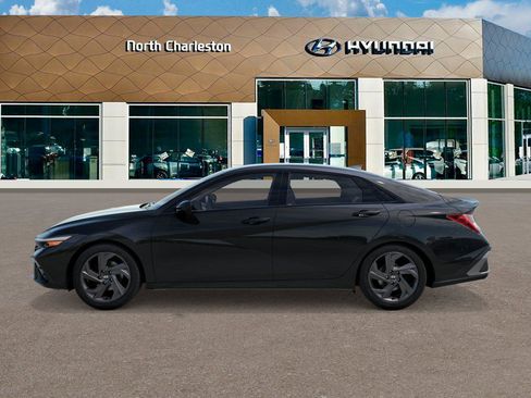 New 2026 Hyundai Elantra Sport FWD image 3
