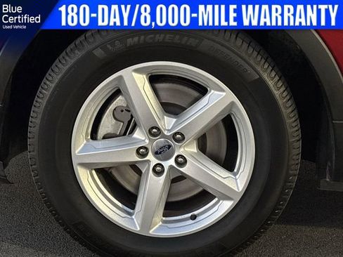 Certified 2019 Ford Explorer XLT w/ Equipment Group 201A image 19