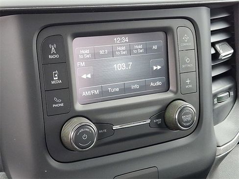 Used 2024 RAM 2500 Tradesman w/ Chrome Appearance Group image 12