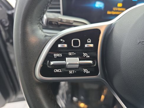 Certified 2022 Mercedes-Benz GLE 350 w/ AMG Line Exterior image 17